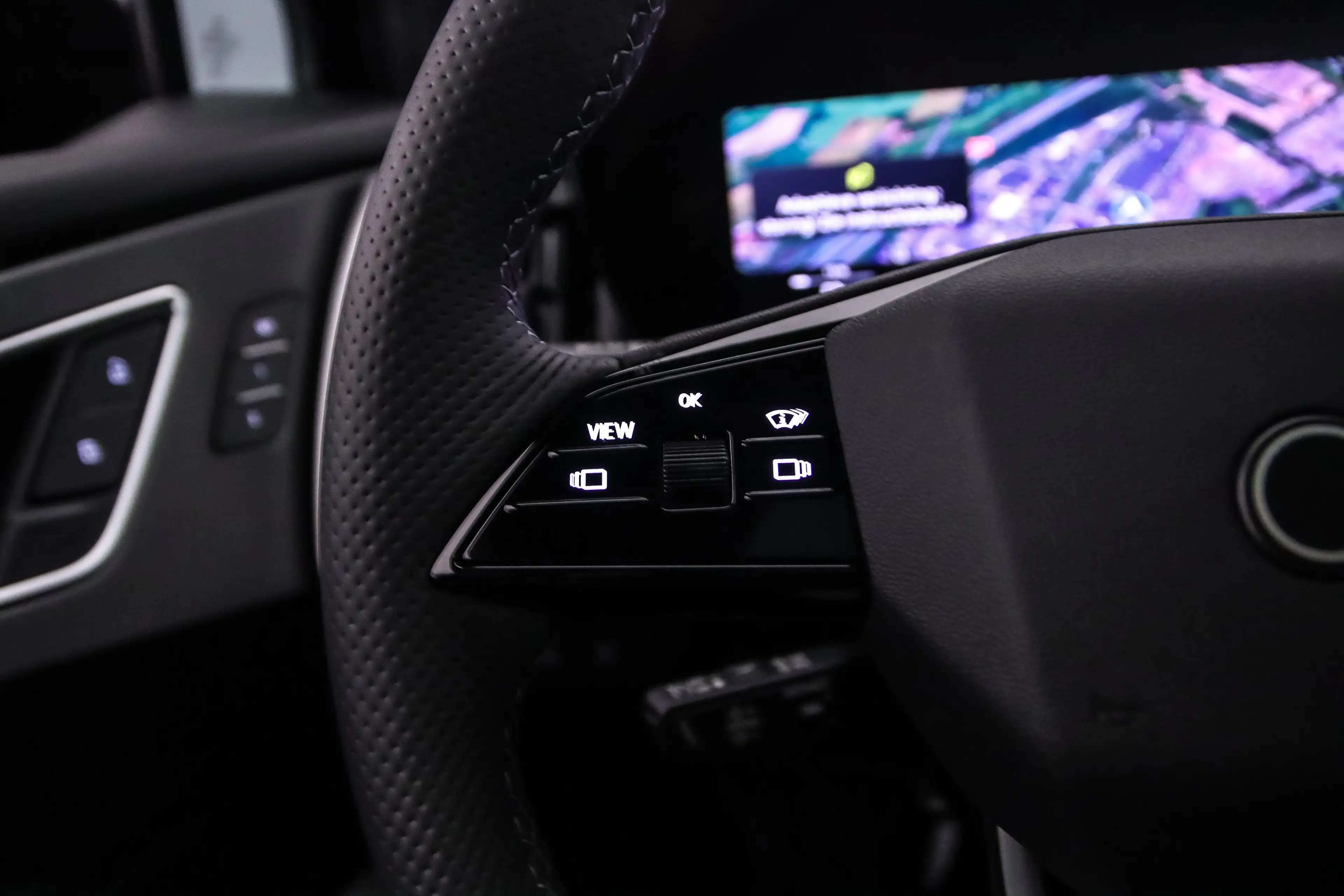 Audi Q4 e-tron e-tron performance 286pk S edition — photo 14