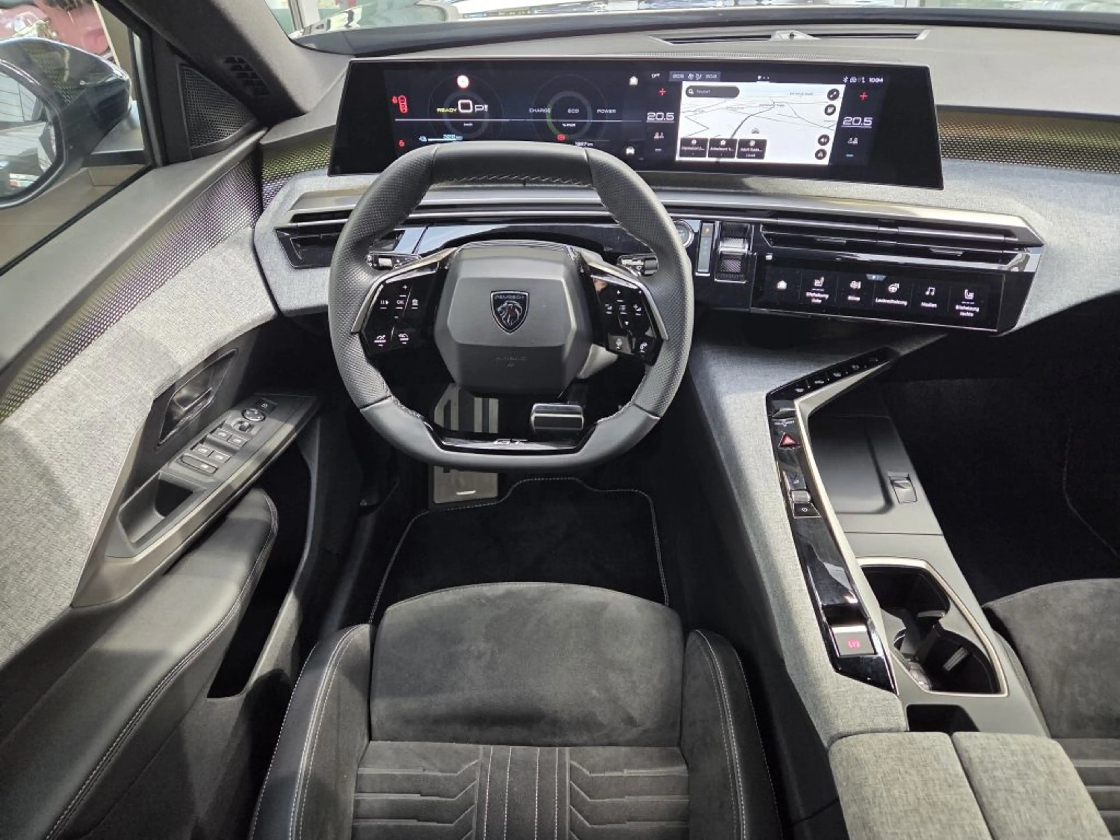 Peugeot 5008 Dual-Elektro 325 AWD Launch Edition — photo 20