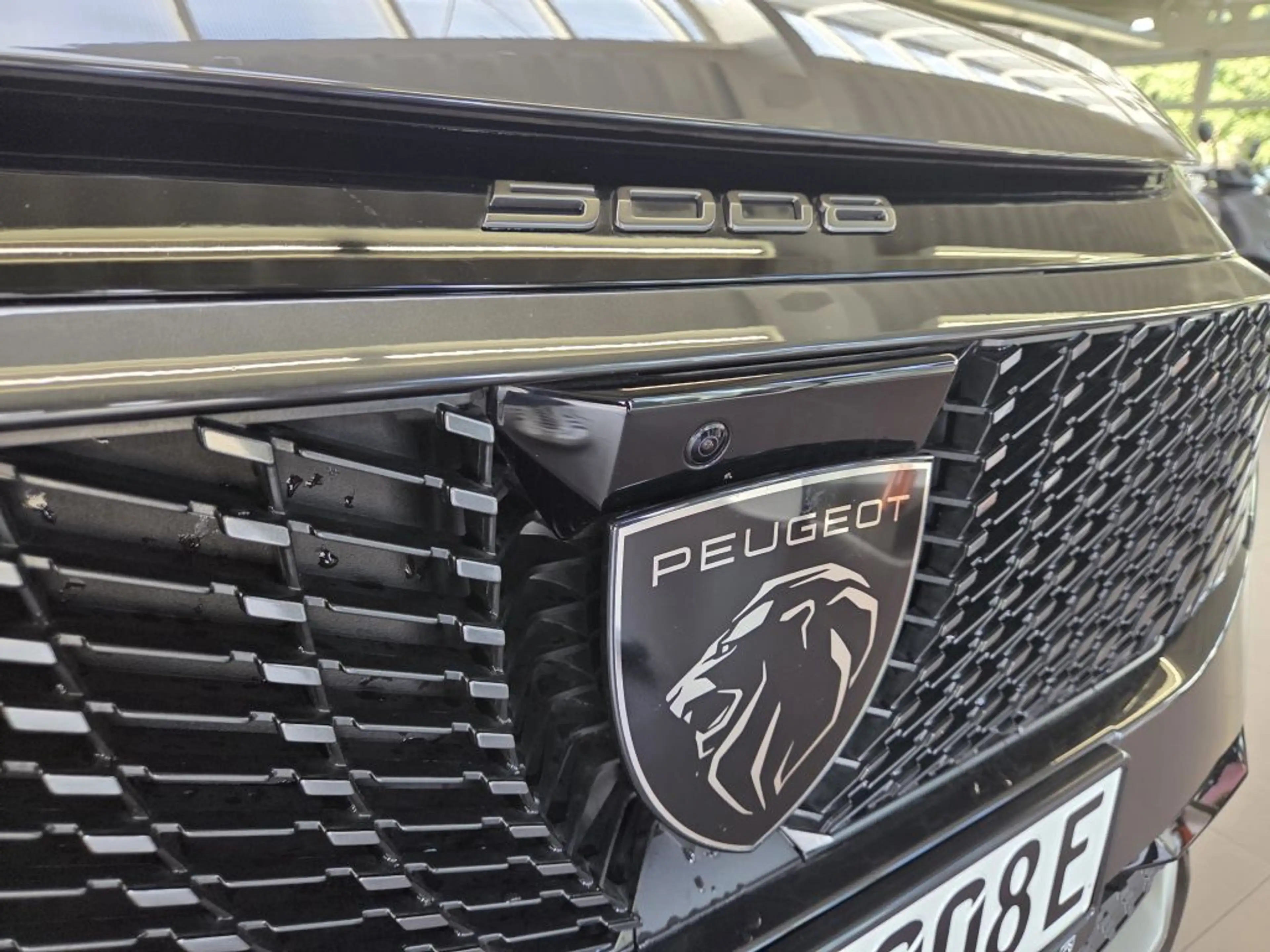 Peugeot 5008 Dual-Elektro 325 AWD Launch Edition — photo 7