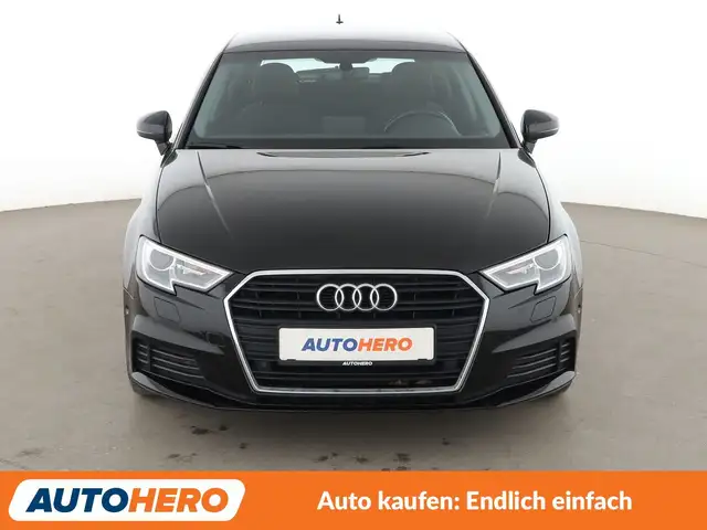 Audi A3 view 9