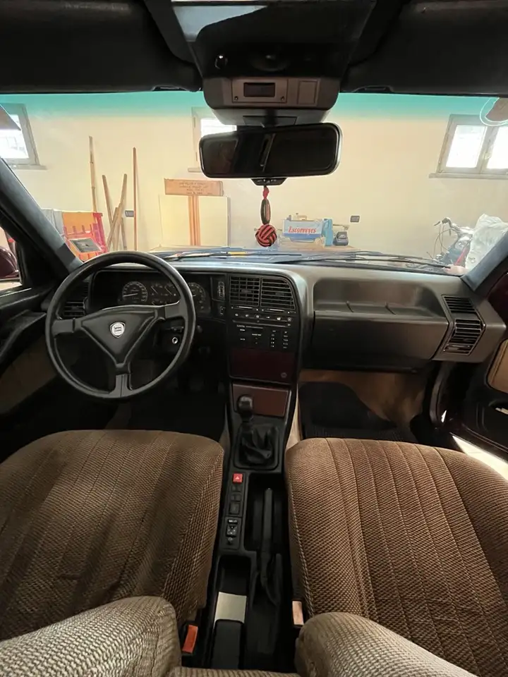 Lancia Thema 2.0 ie 16v LS cat. VIS, foto 10