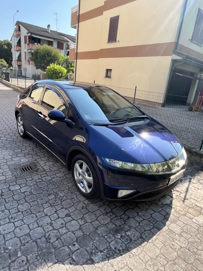 Honda Civic 5p 1.4 i-dsi Elegance LE (sport) - 1