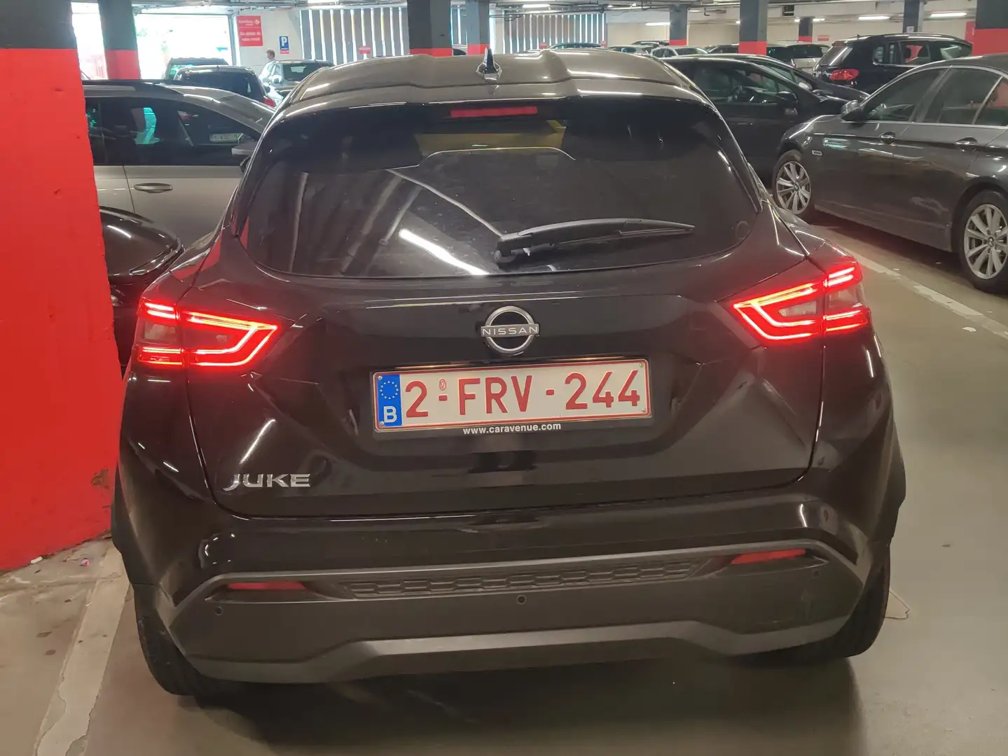 Nissan Juke New Juke 1.0 DIG-T Acenta Zwart - 1
