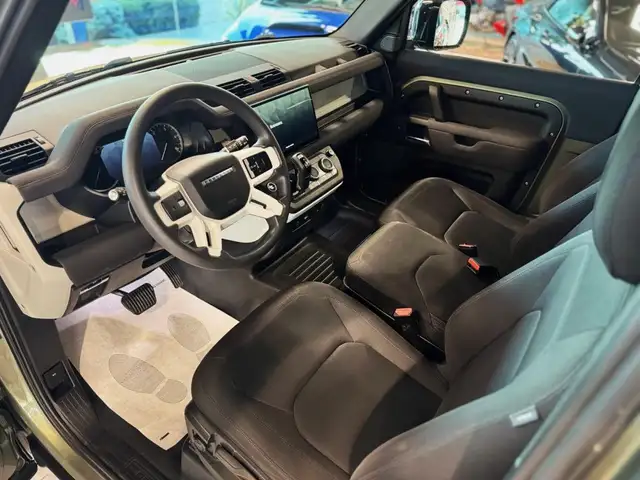 Land Rover Defender view 8