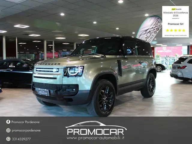 2022 Land Rover Defender in Green for sale