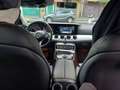Mercedes-Benz E 200 Zwart - thumbnail 1