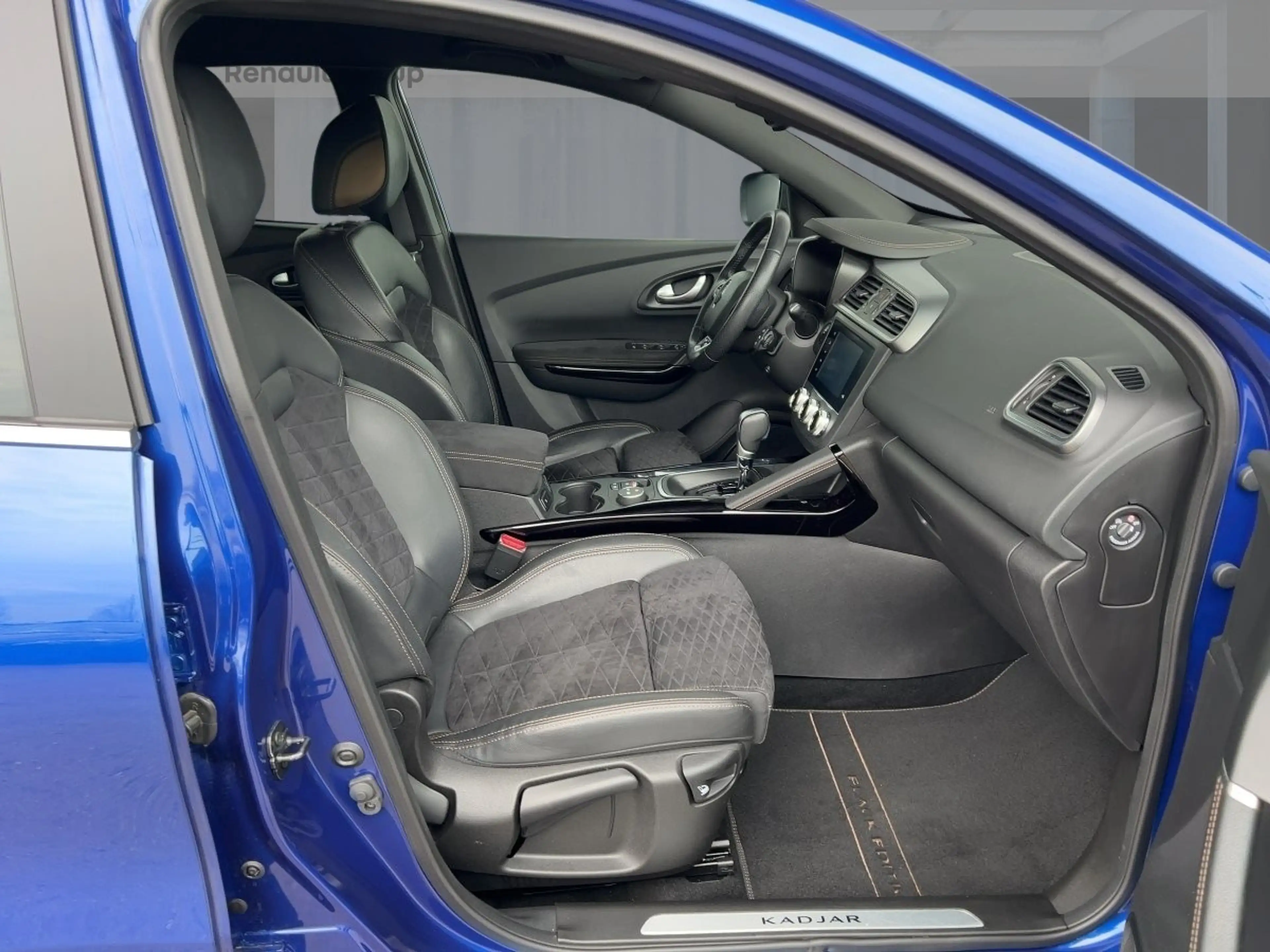 Renault Kadjar Black Edition TCe 140 EDC GPF Apple CarPlay — photo 8