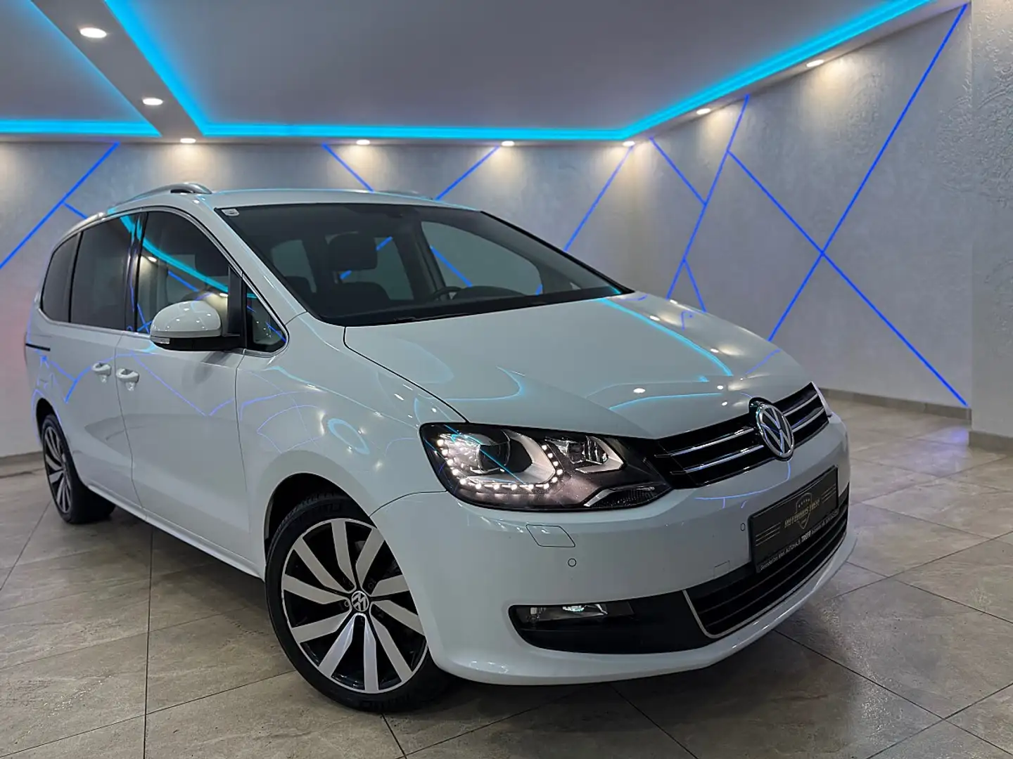 Volkswagen Sharan Comfortline 2,0 TDI 4Motion*LED*AHK*ACC*NAVI* Weiß - 2
