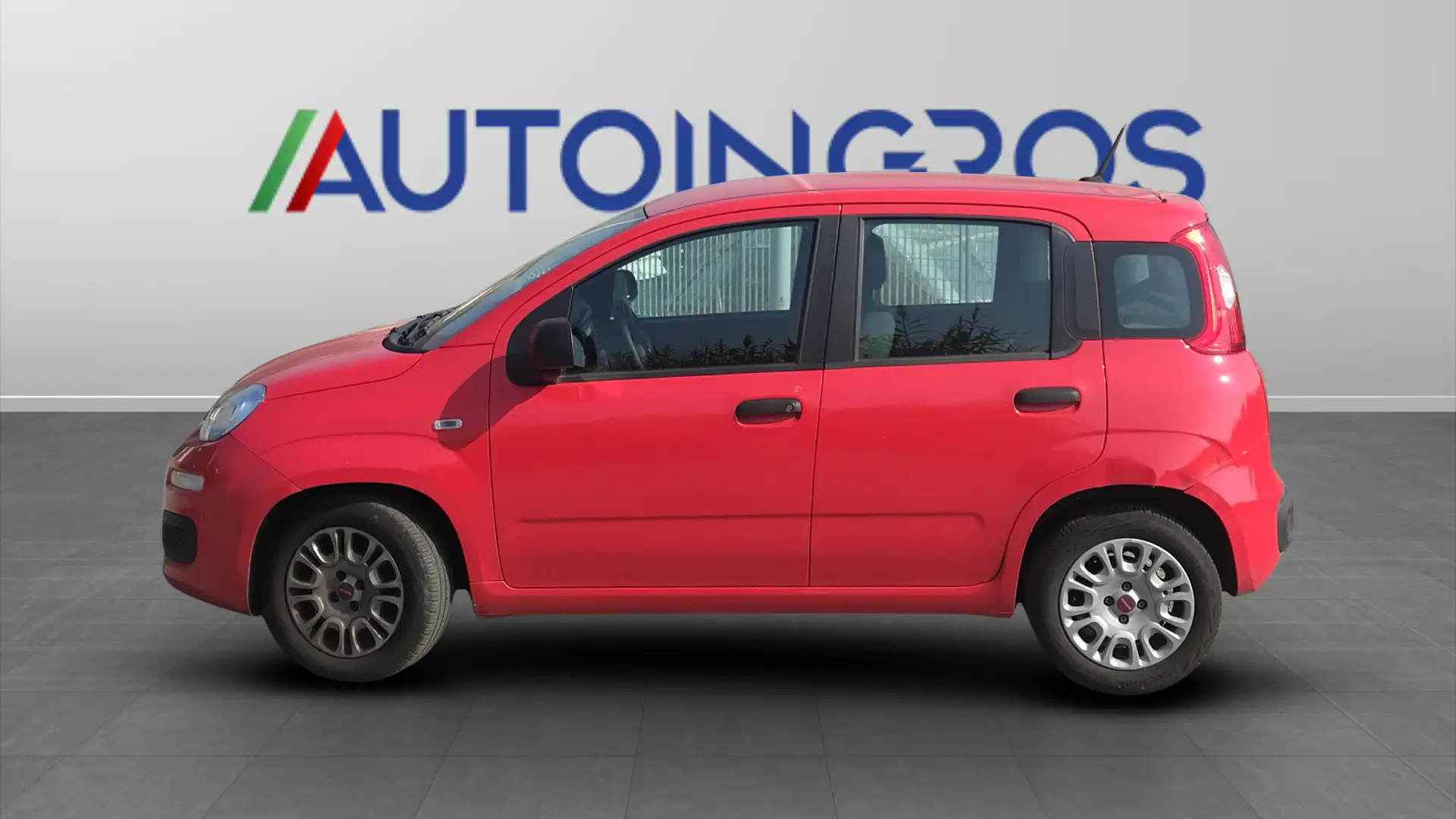 Fiat New Panda 1.0 FireFly Hybrid Easy Rosso - 2