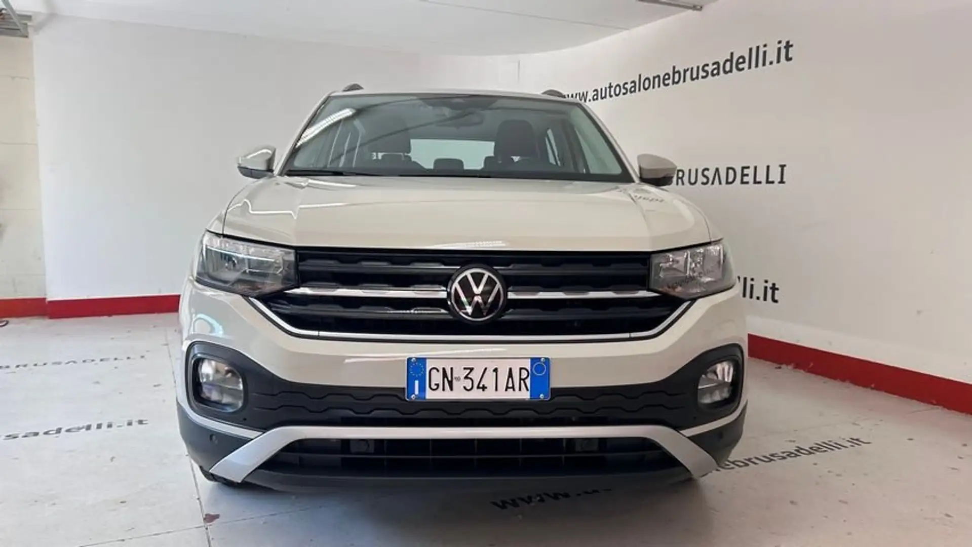Volkswagen T-Cross 1.0 TSI Style BMT IQ PACK CARPLAY CLIMA AUTOM. Beige - 2