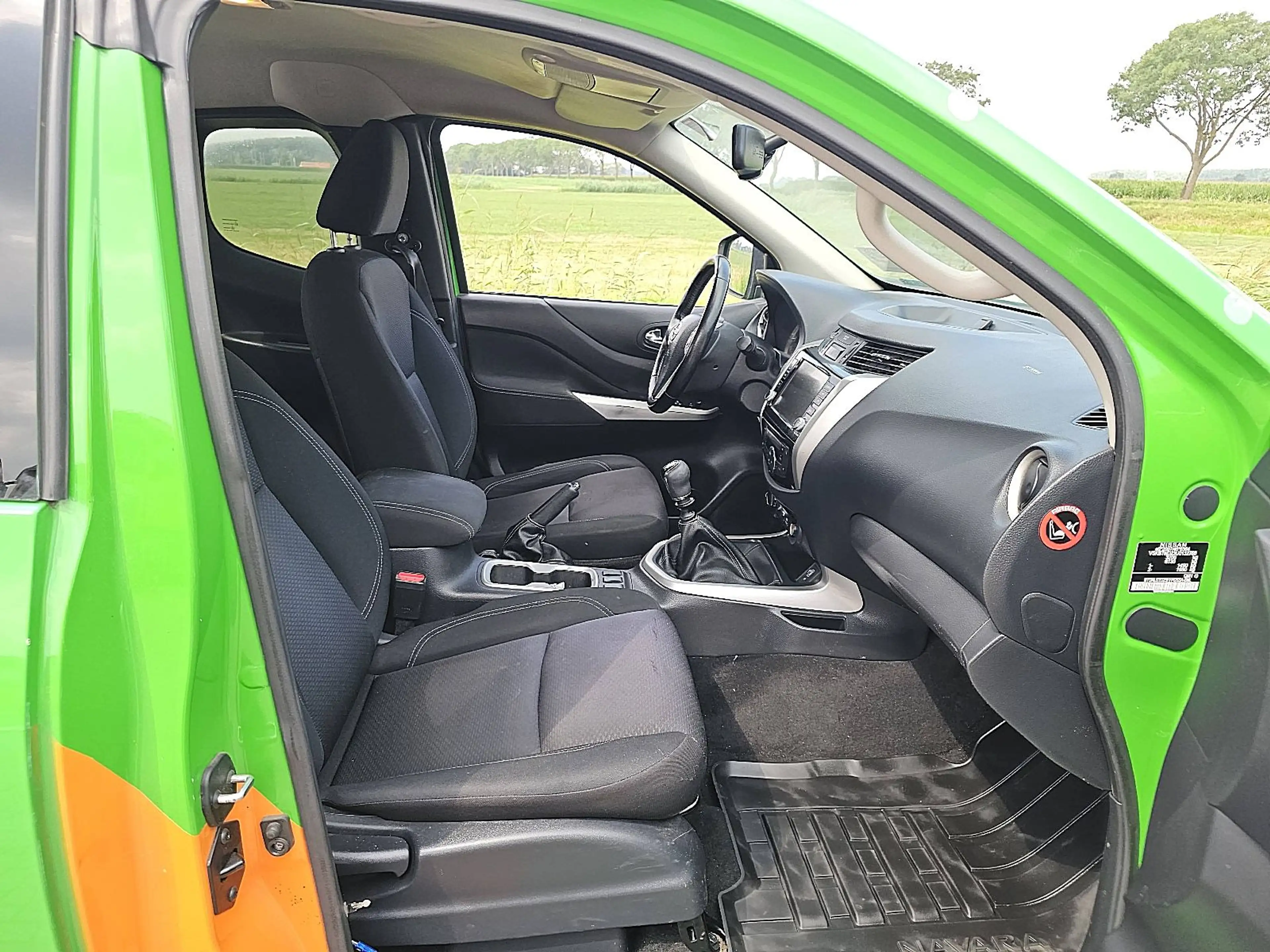 Nissan Navara 2.3 DCI 160 4WD — photo 7
