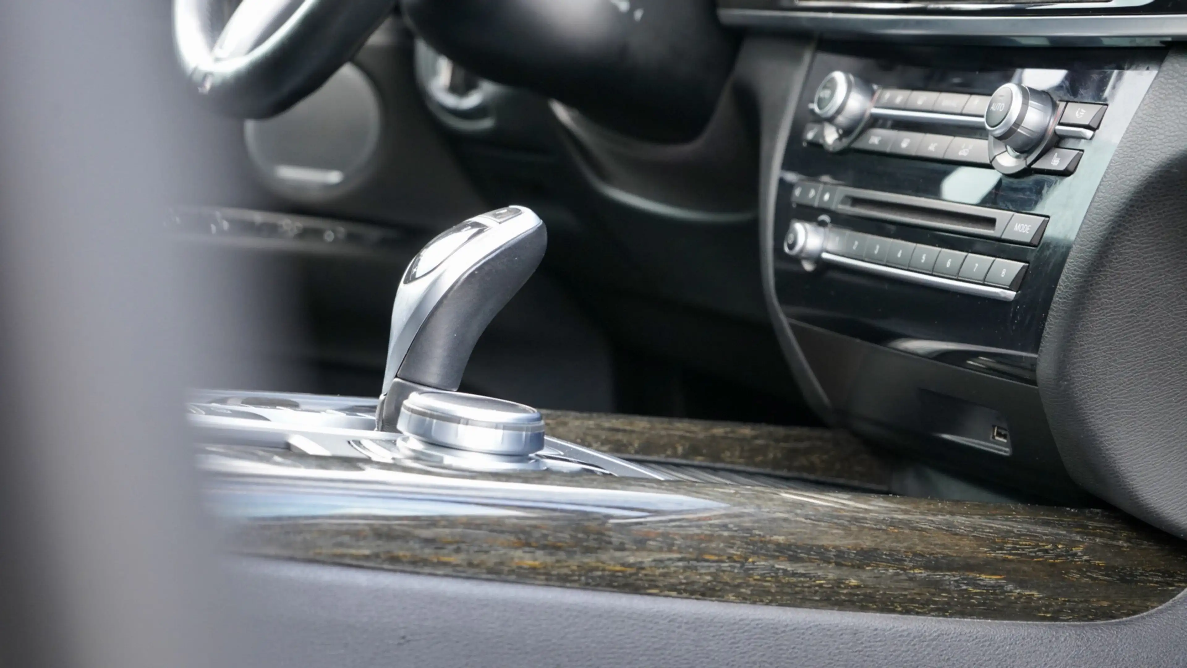 BMW X5 XDrive40d High Executive 7p. — photo 11