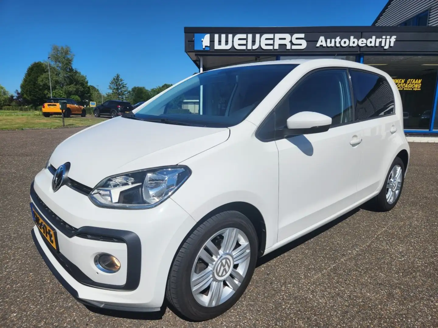 Volkswagen up! 1.0 TSI 90pk! HIGH UP!, Clima, Cruise, PDC, 15 inc Wit - 1