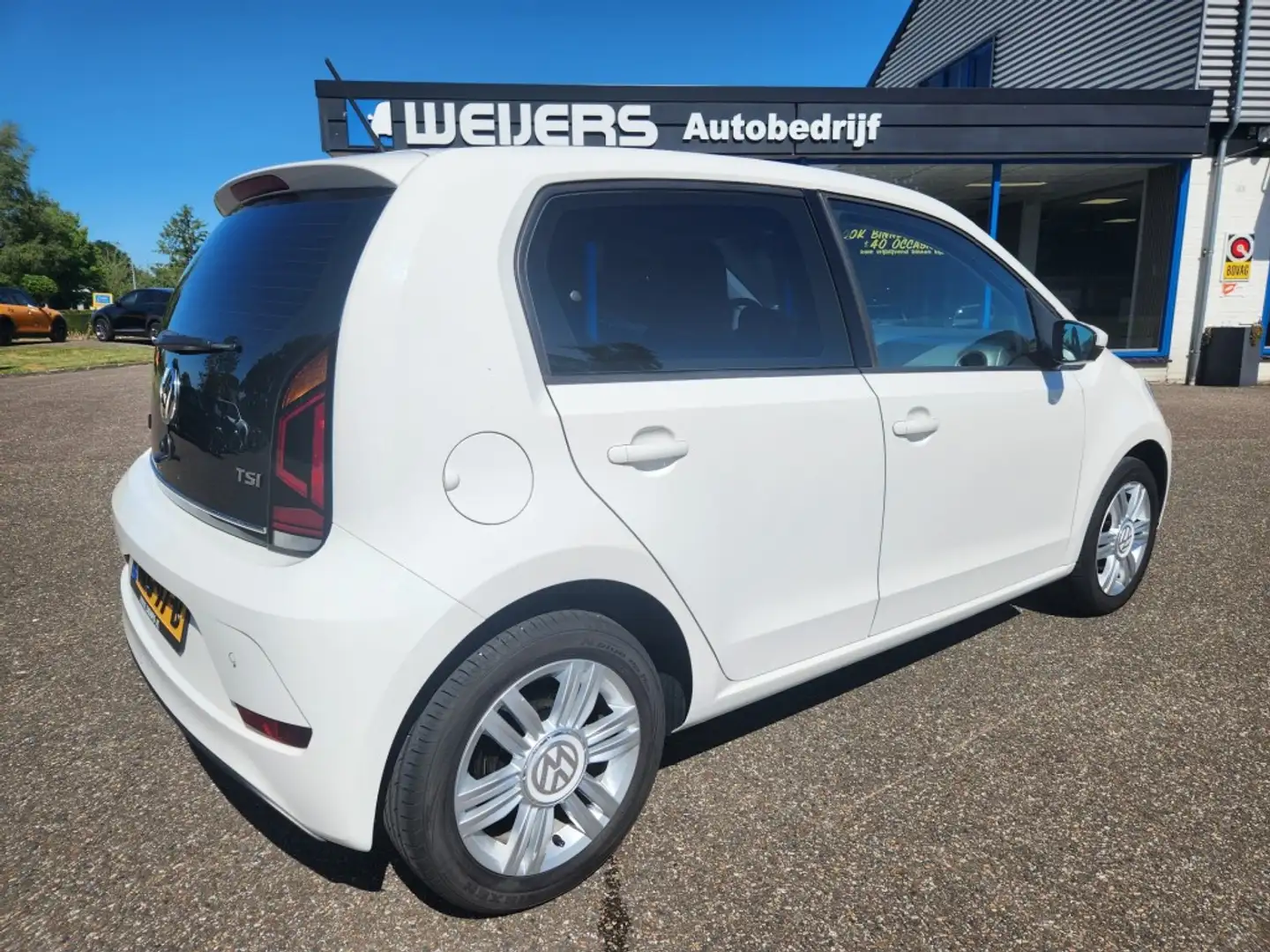 Volkswagen up! 1.0 TSI 90pk! HIGH UP!, Clima, Cruise, PDC, 15 inc Wit - 2
