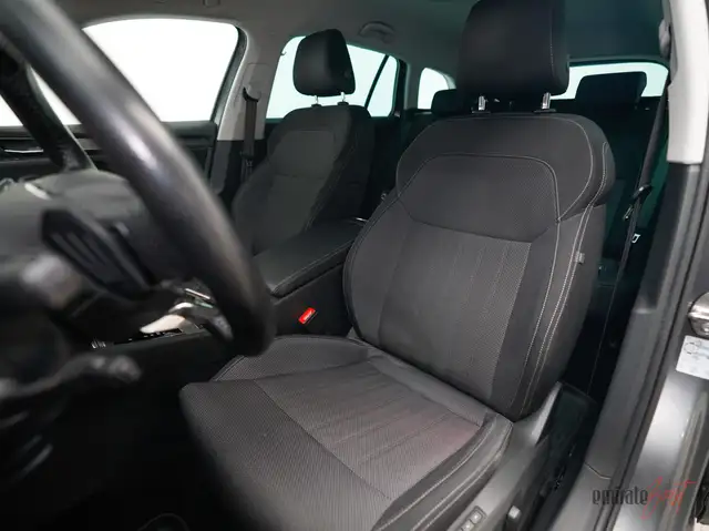 Skoda Superb view 10