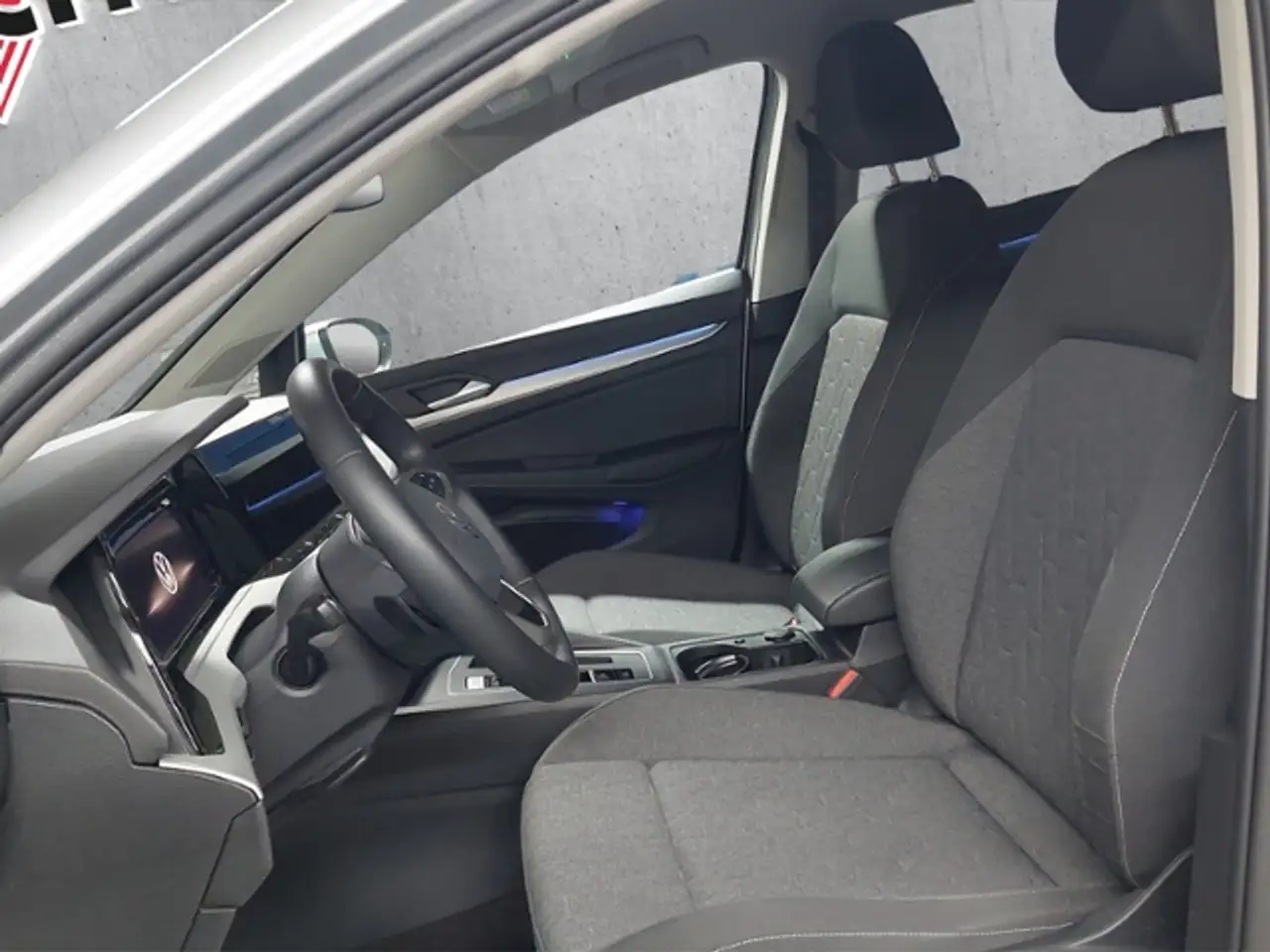 Volkswagen Golf VIII 1.0 eTSI Move+LED+NAVI+PDC+ACC+APP-CO. 8