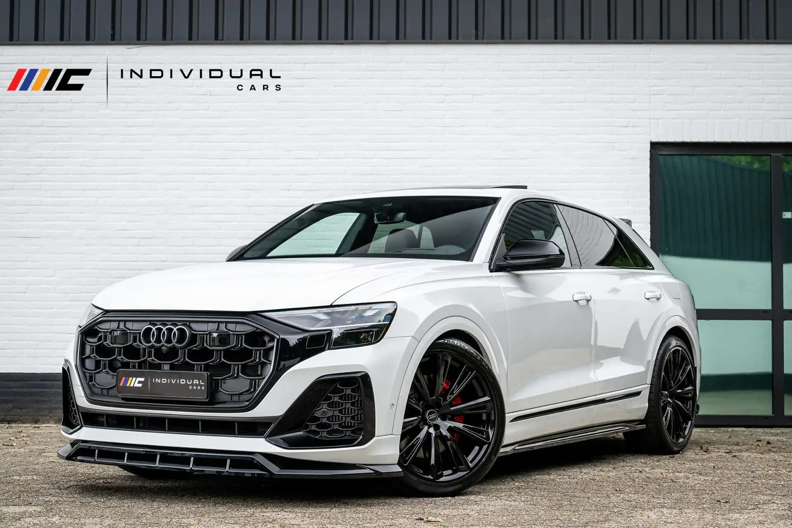 Audi Q8 60 TFSI e quattro S Competition 490pk - 1