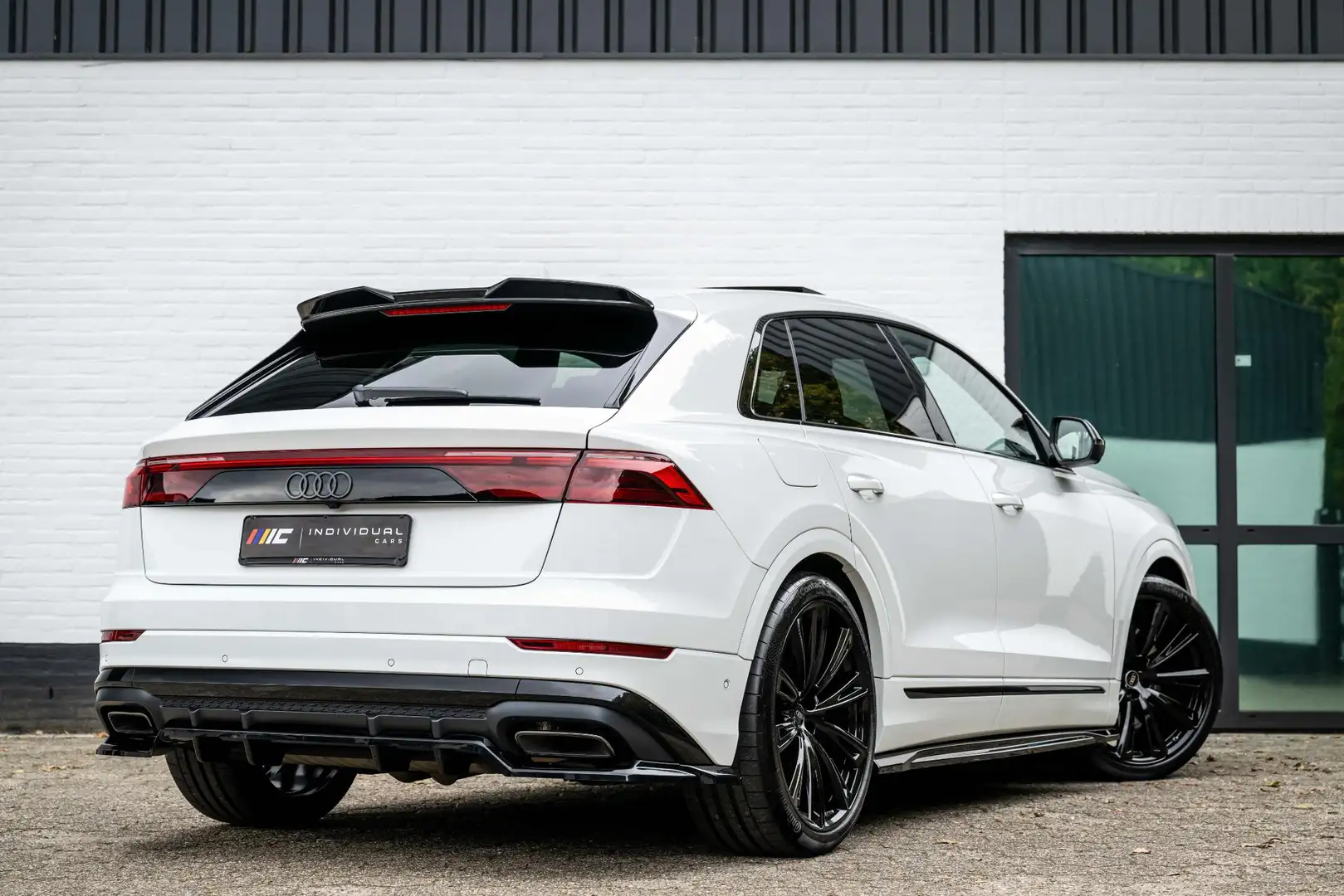 Audi Q8 60 TFSI e quattro S Competition 490pk - 2