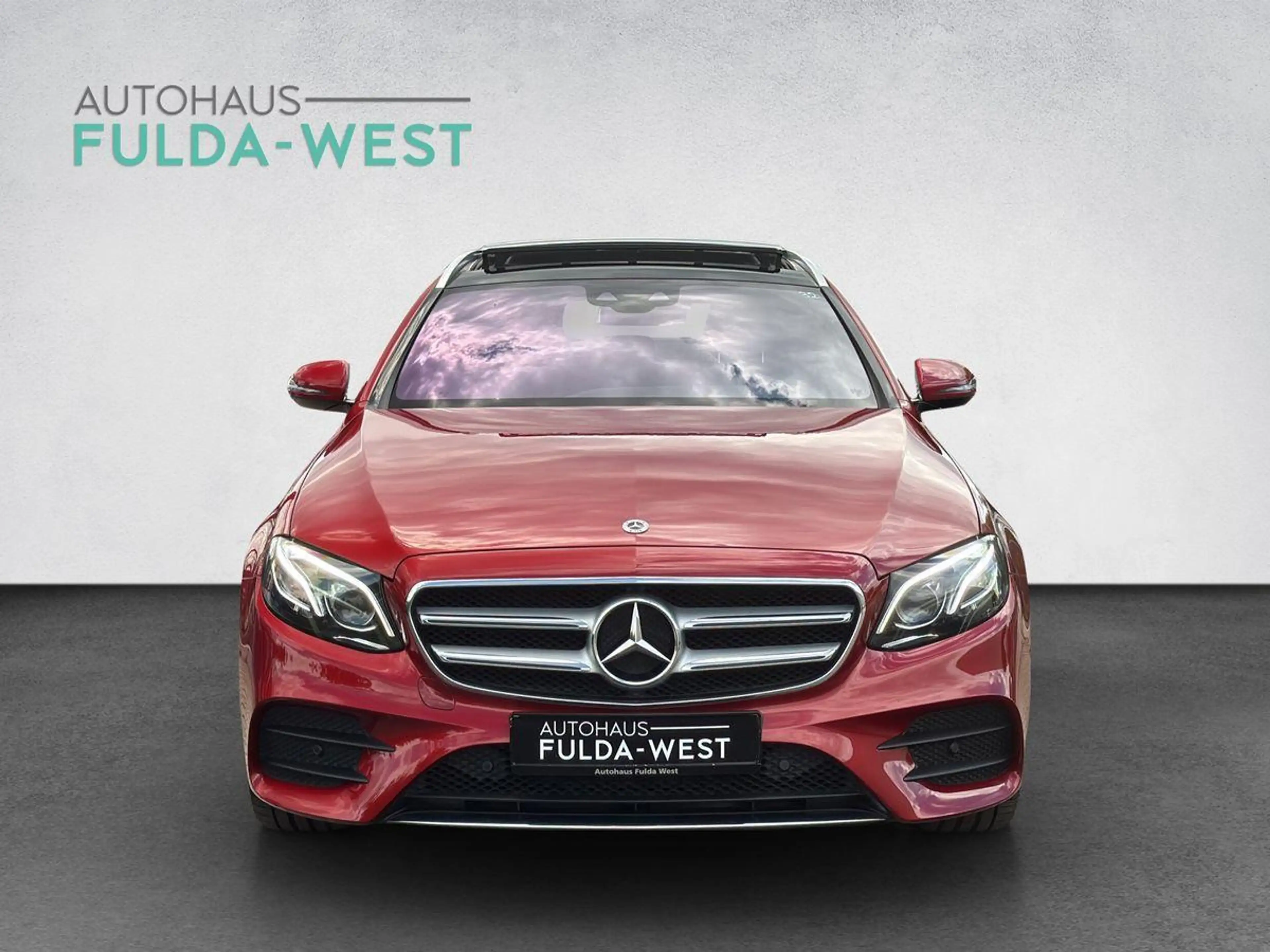 Mercedes-Benz E 450 T 4M AMG Multibeam Wide Pano AHK STHZ — photo 6