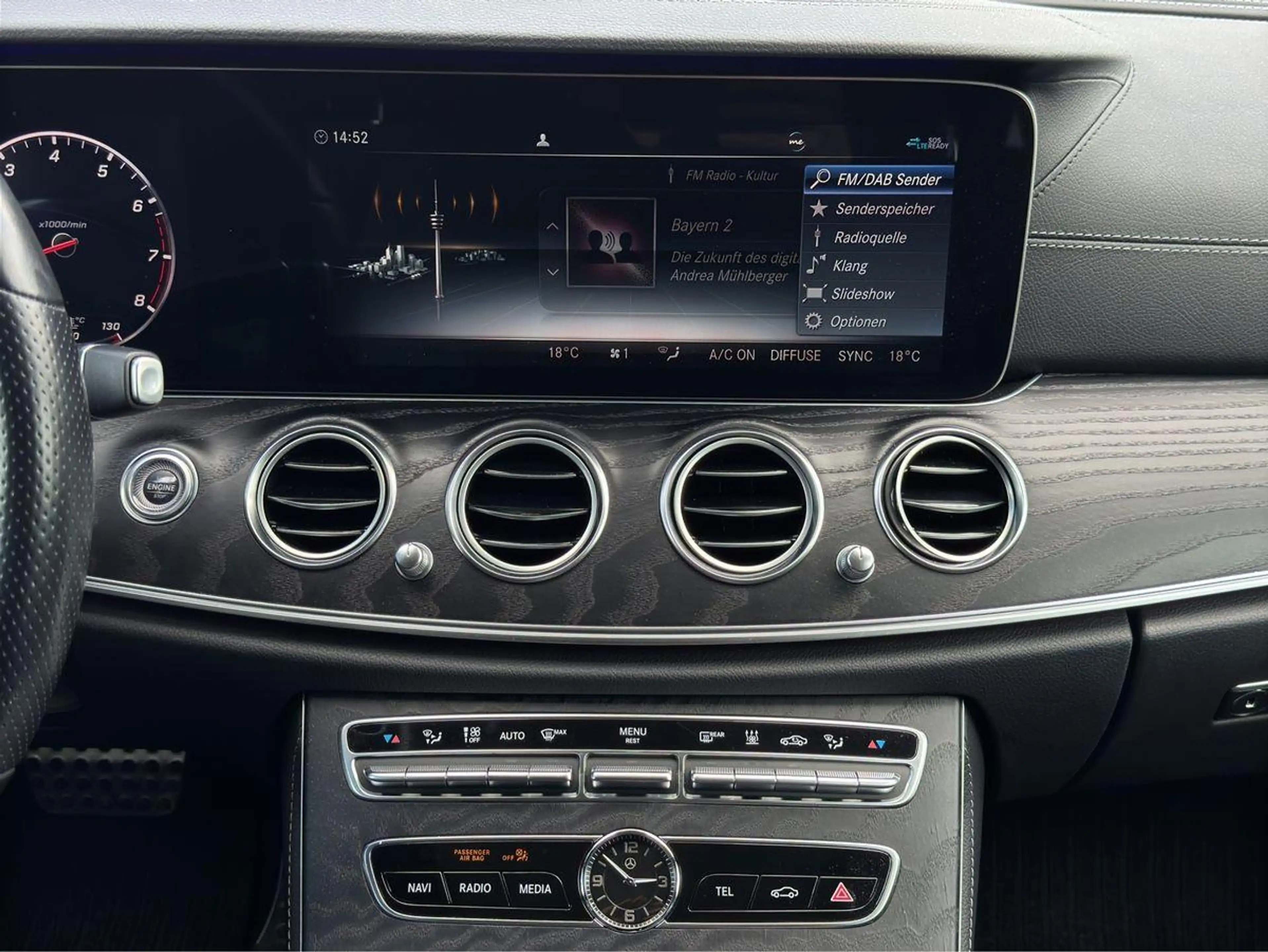 Mercedes-Benz E 450 T 4M AMG Multibeam Wide Pano AHK STHZ — photo 15
