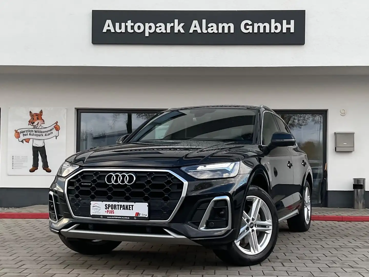 Audi Q5 40 TDI quattro S line AHK Ambiente Lane RFK Schwarz - 1