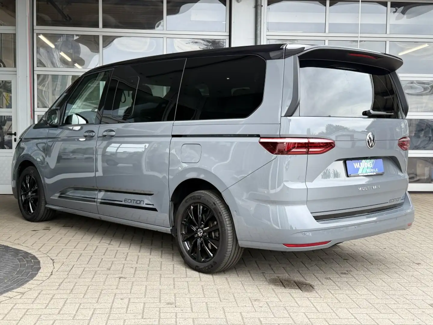 Volkswagen T7 Multivan 2.0 Tdi-DSG Lang, Edition, Easy-Open Gris - 2