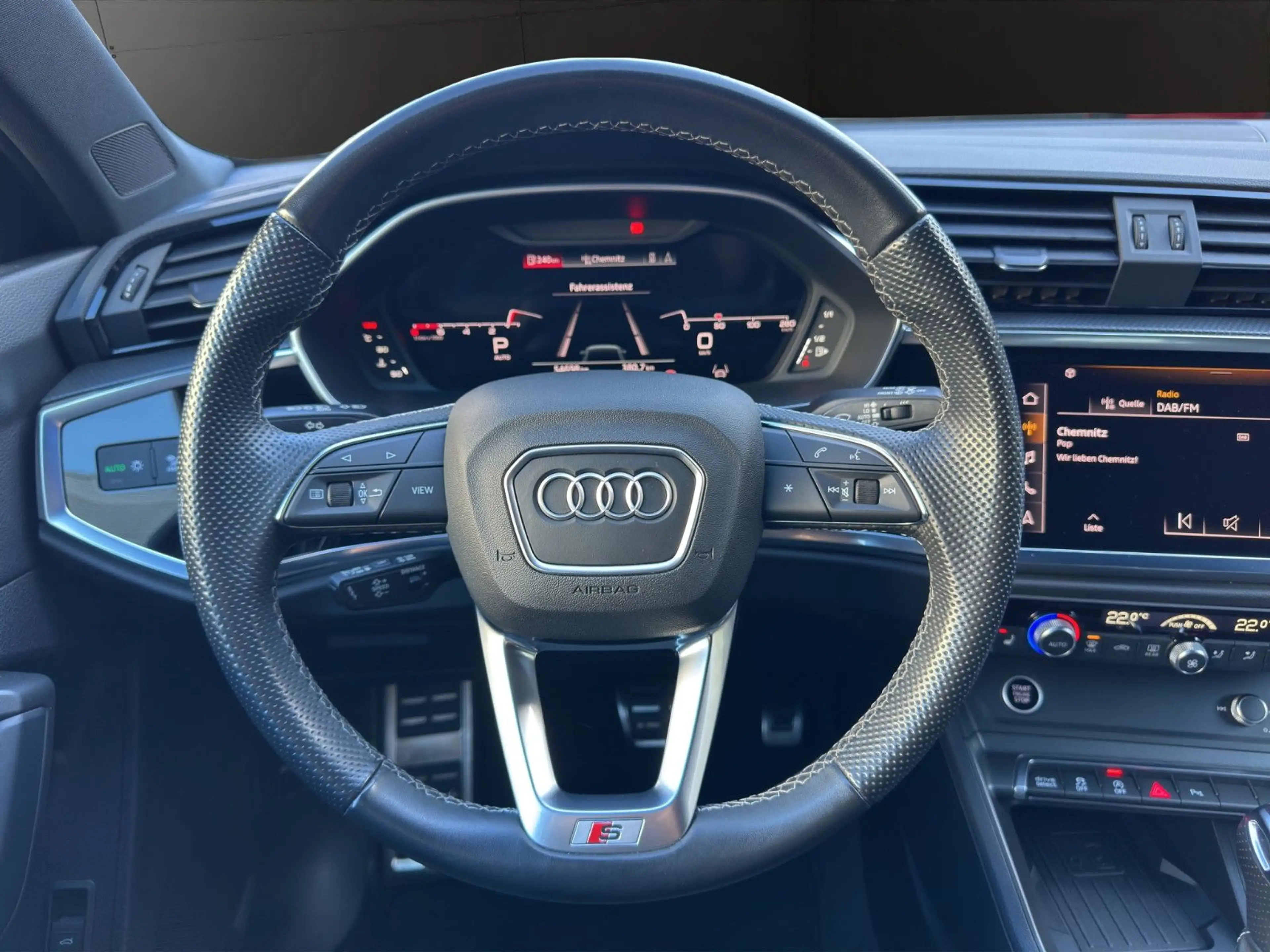 Audi Q3 Sportback 40 TFSI qu.S tr. S LINE+MATRIX+AHZV — photo 12