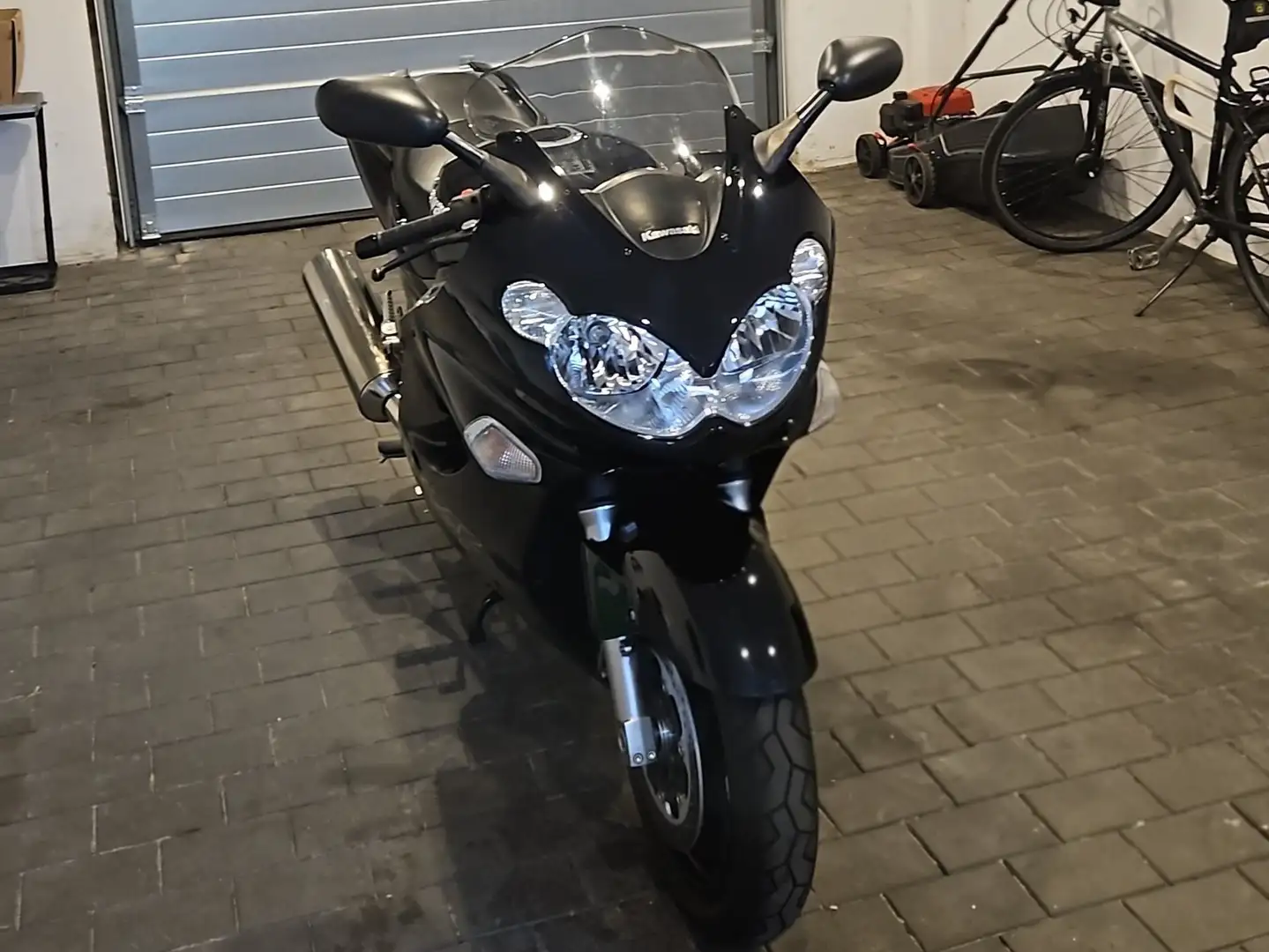 Kawasaki ZZR 1200 Black - 2