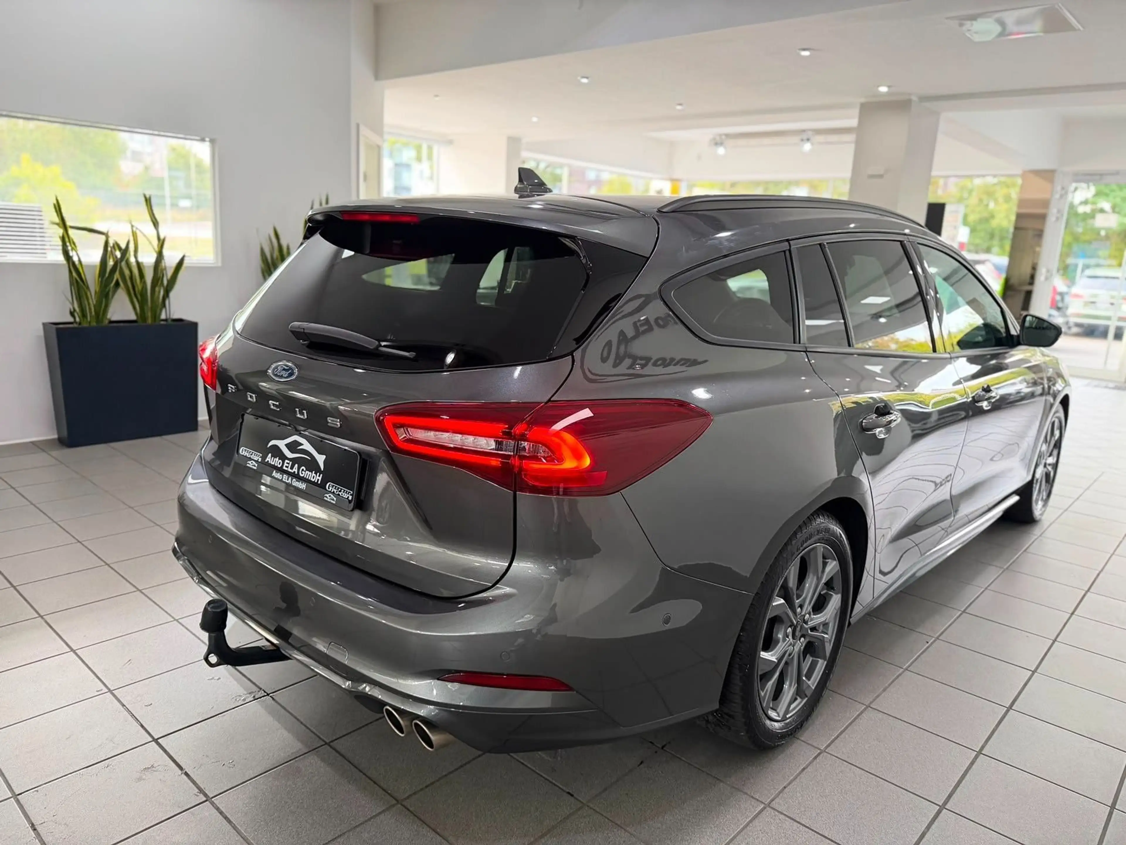 Ford Focus Turnier ST-Line X 1.Hand|AHK|Kamera|Navi — photo 6