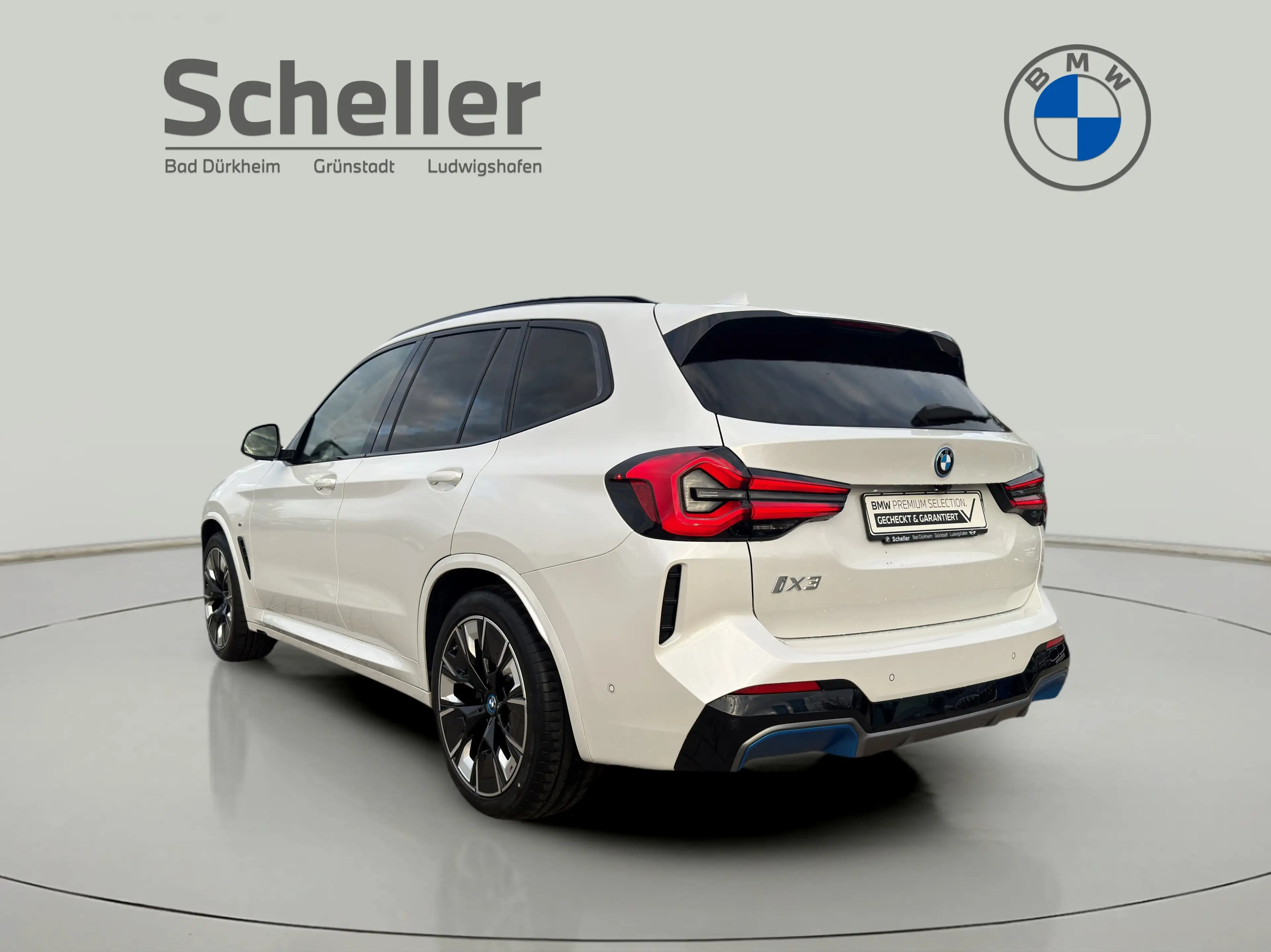 BMW iX3 — photo 6