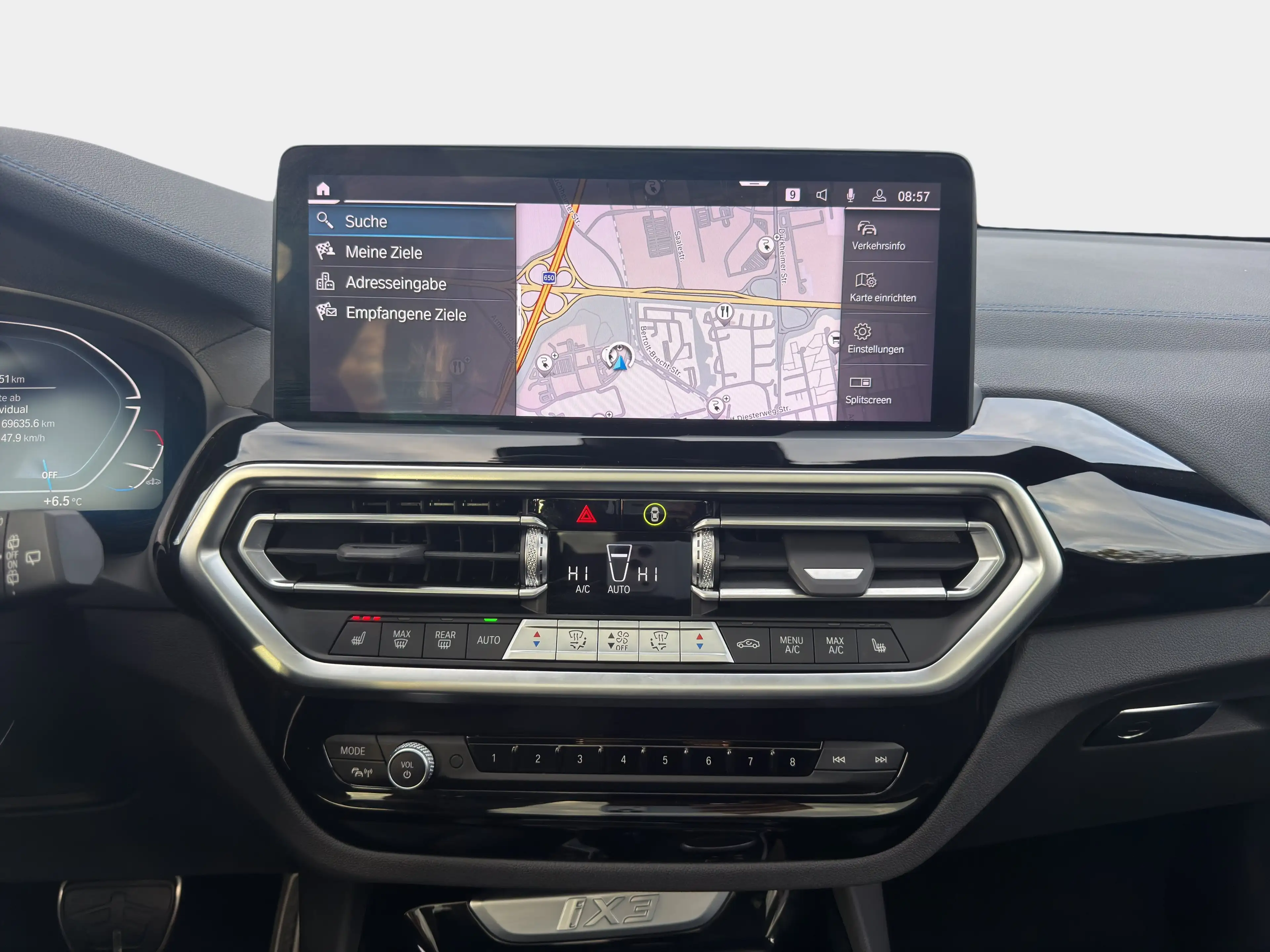 BMW iX3 — photo 13
