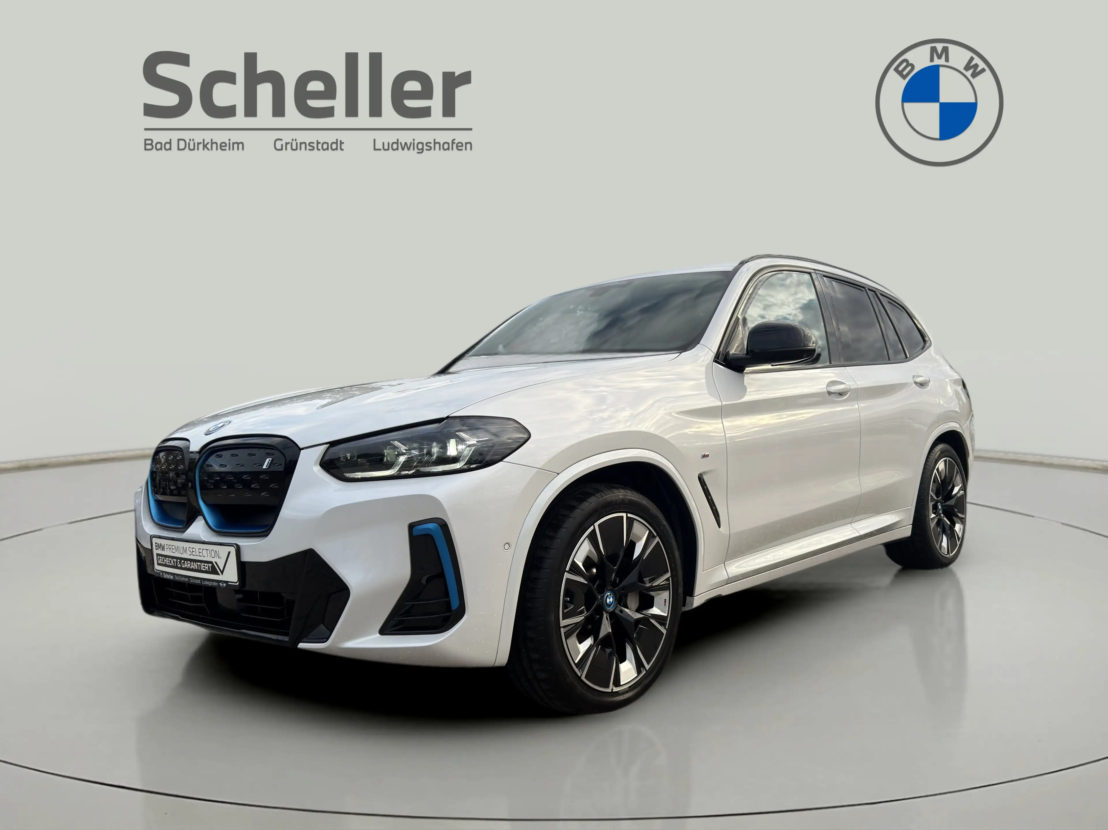 BMW iX3