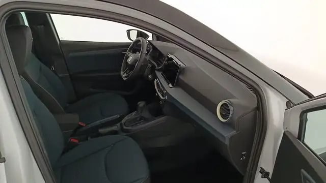 Seat Arona view 15