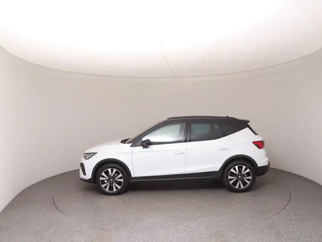 Seat Arona view 8