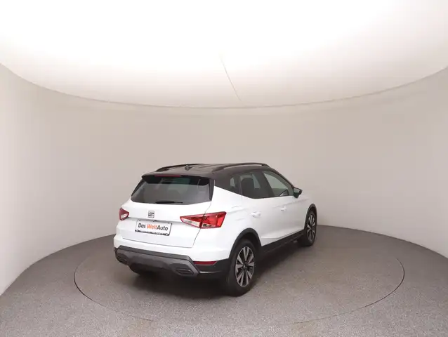 Seat Arona view 4