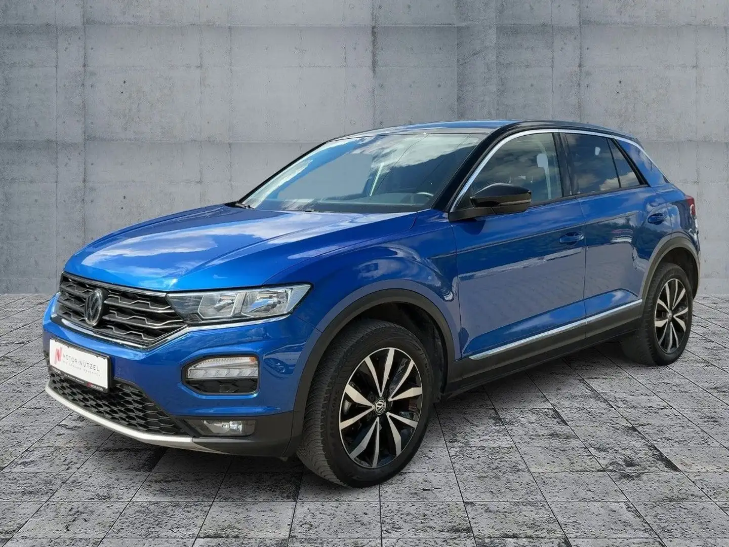 Volkswagen T-Roc 1.5 TSI STYLE NAVI+APP+SHZ+2xPDC+NSW+LM17" Blau - 2