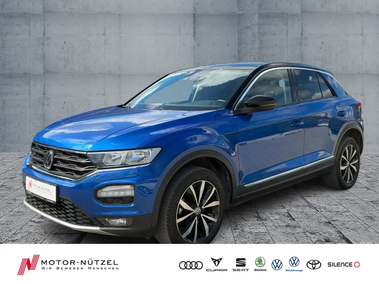 Volkswagen T-Roc 1.5 TSI STYLE NAVI+APP+SHZ+2xPDC+NSW+LM17" Blau - 1