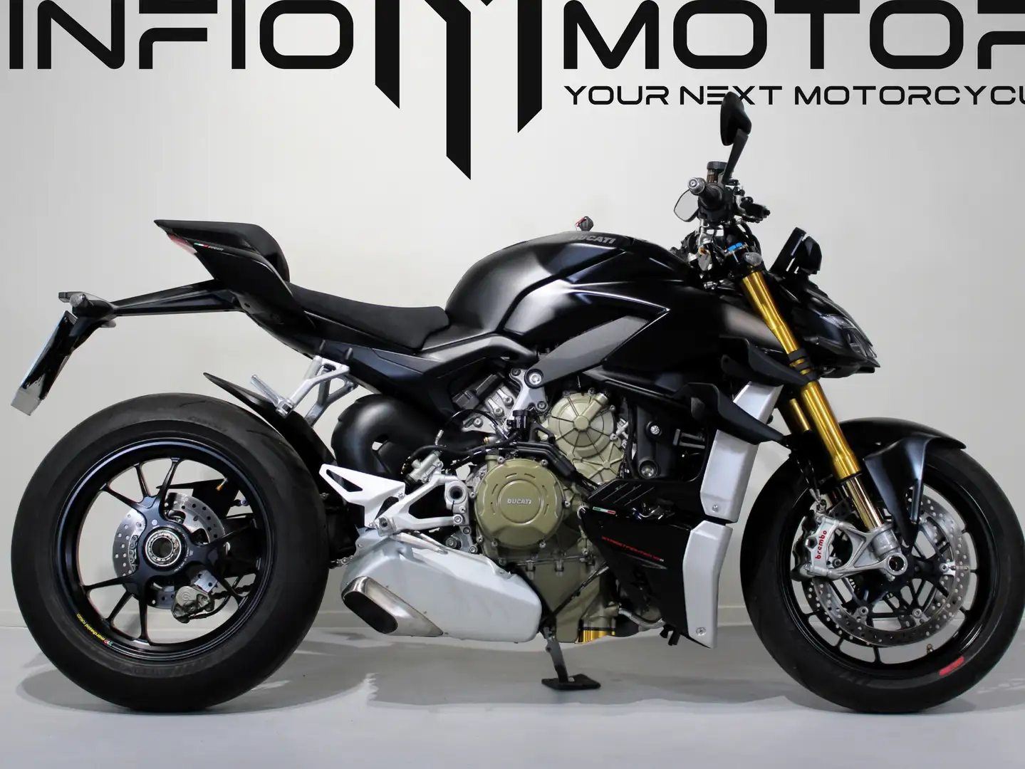 Ducati Streetfighter V4S - 1