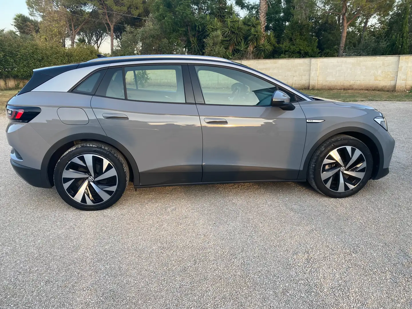 Volkswagen ID.4 ID.4 77 kWh Pro Performance 204cv Grigio - 1