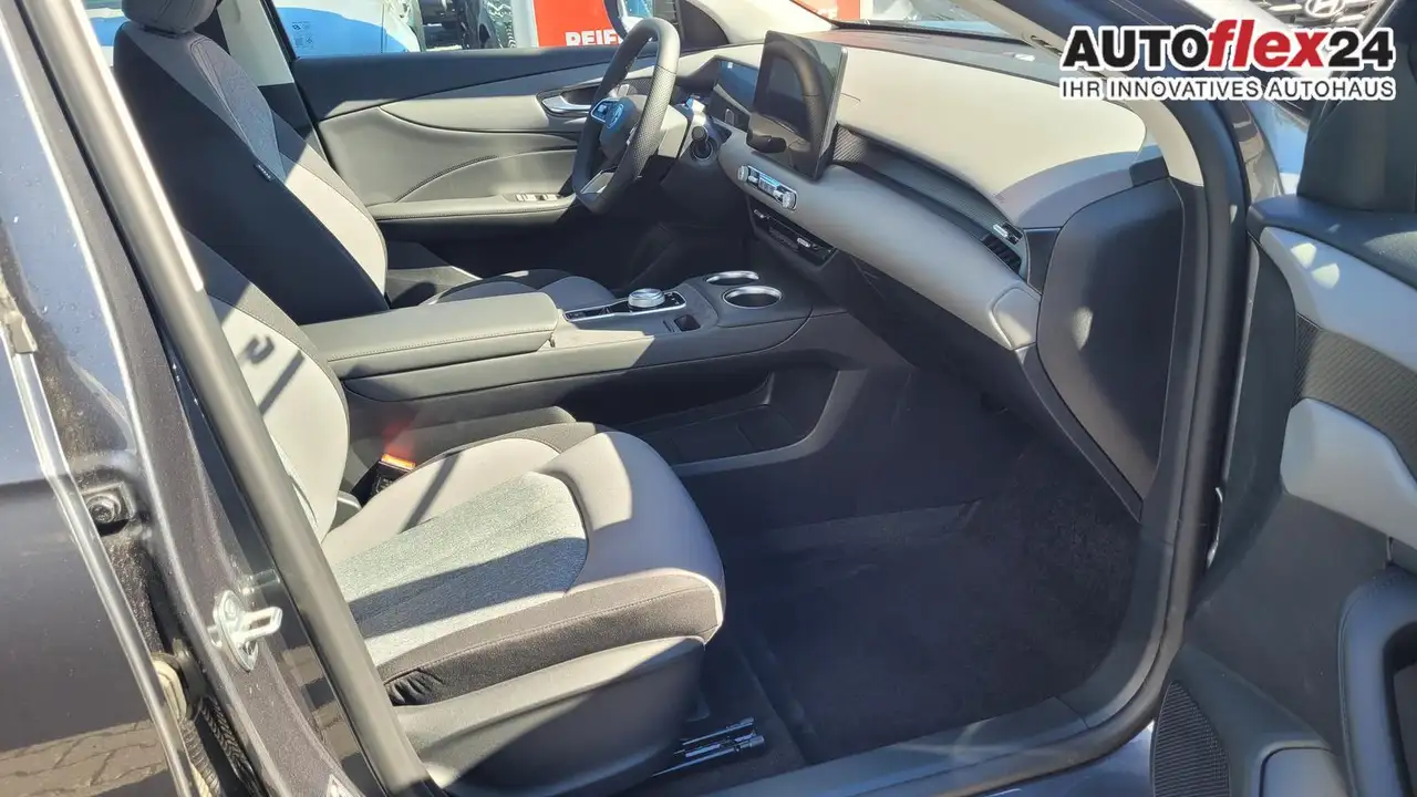 MG MGS5 EV S5 Emotion 64kWh*LED*Navi*Shzg*Lhzg*PDC*Cam*ACC..., миниатюра 9