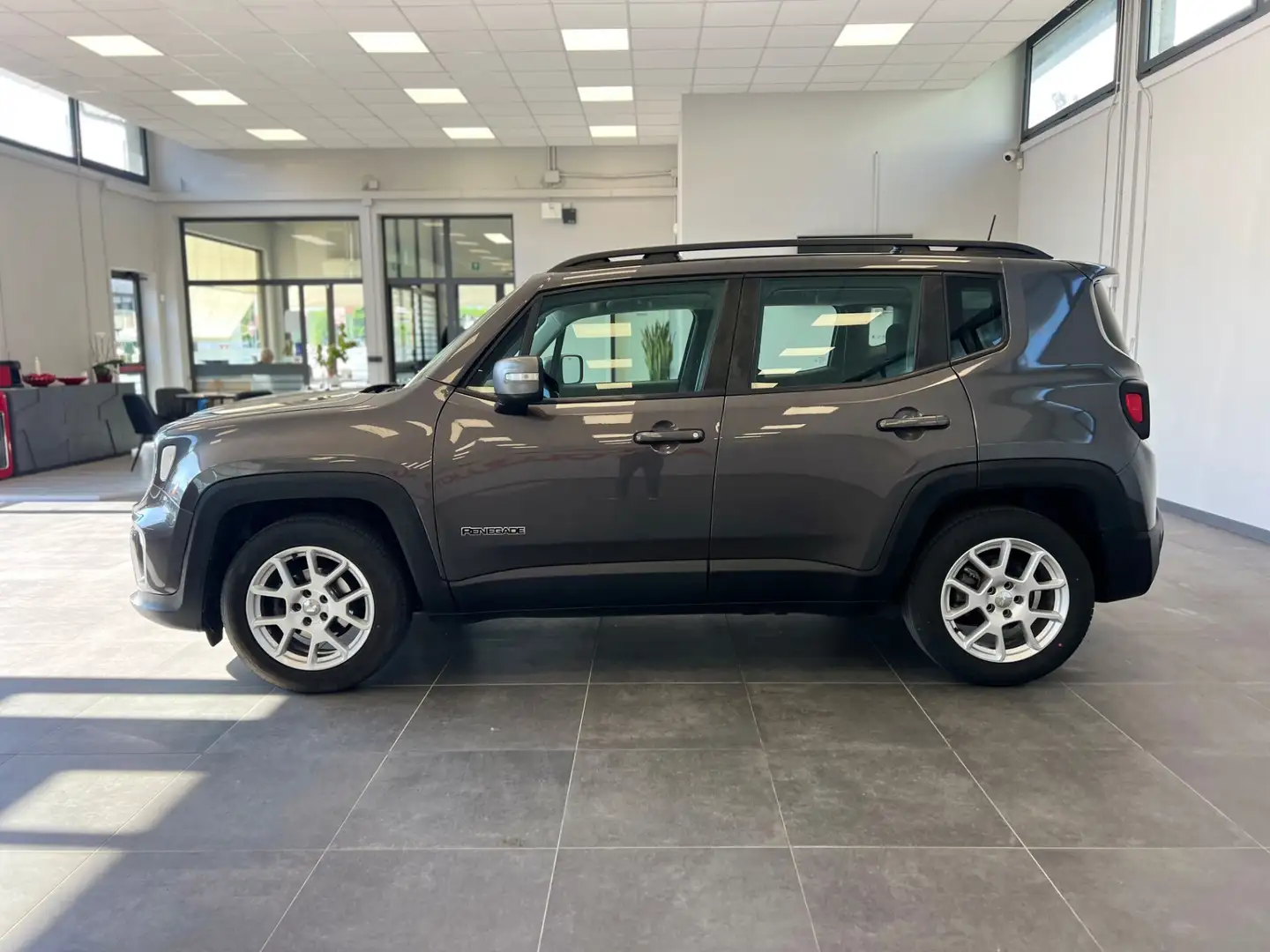 Jeep Renegade 1.0 T3 80th Anniversary Grau - 2