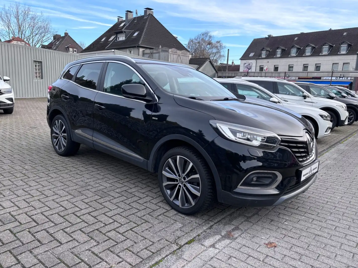 Renault Kadjar Bose Edition 1.Hd.Sitzh. Navi LED AHK Schwarz - 1