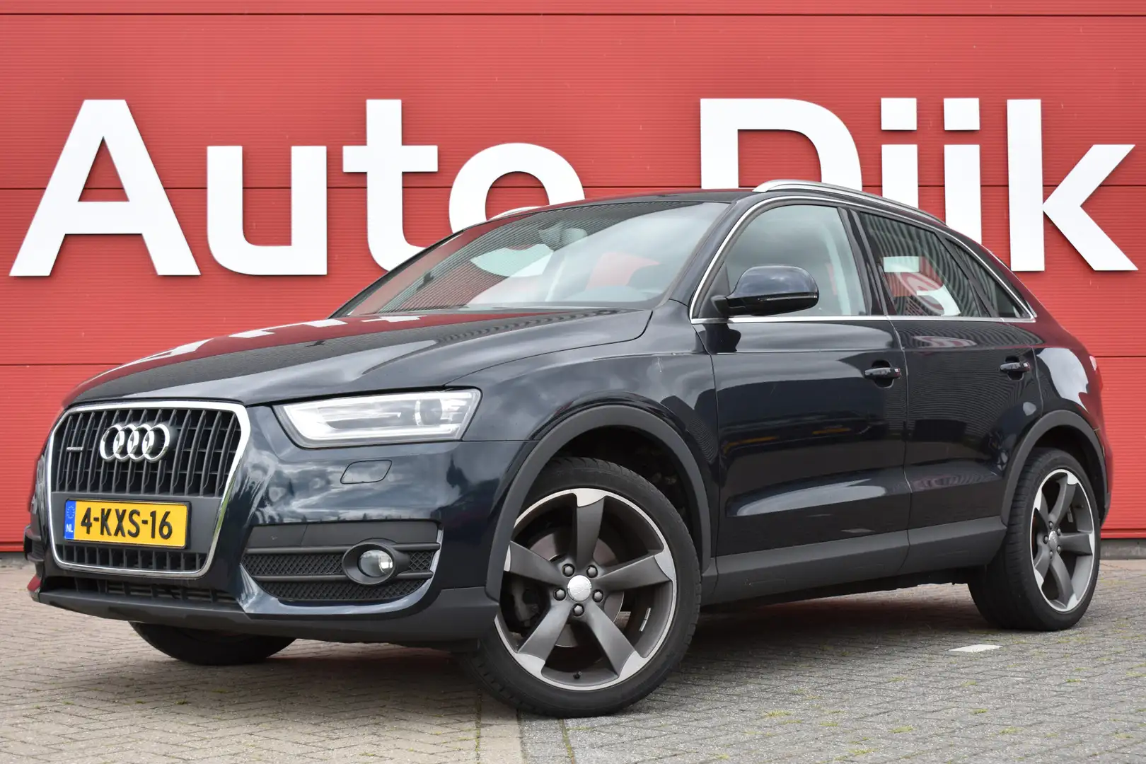 Audi Q3 2.0 TFSI quattro Business Edition Automaat | Bi-Xe Blau - 1