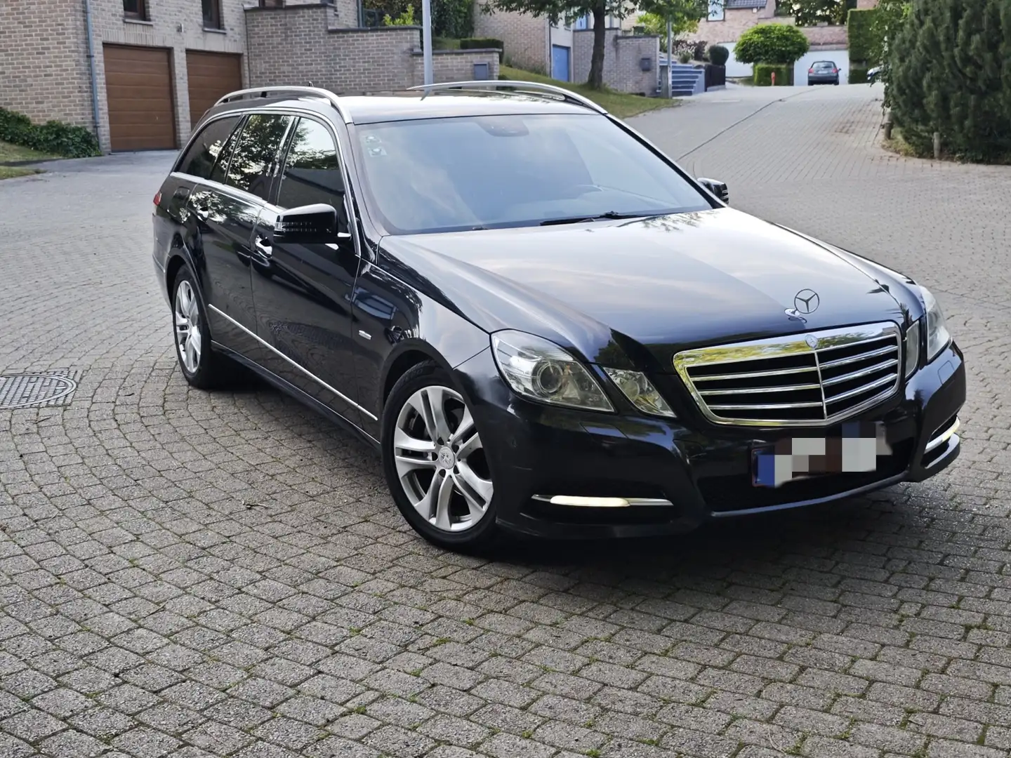 Mercedes-Benz E 200 Classe Break CDI BlueEFFICIENCY Avantgarde Executi - 1