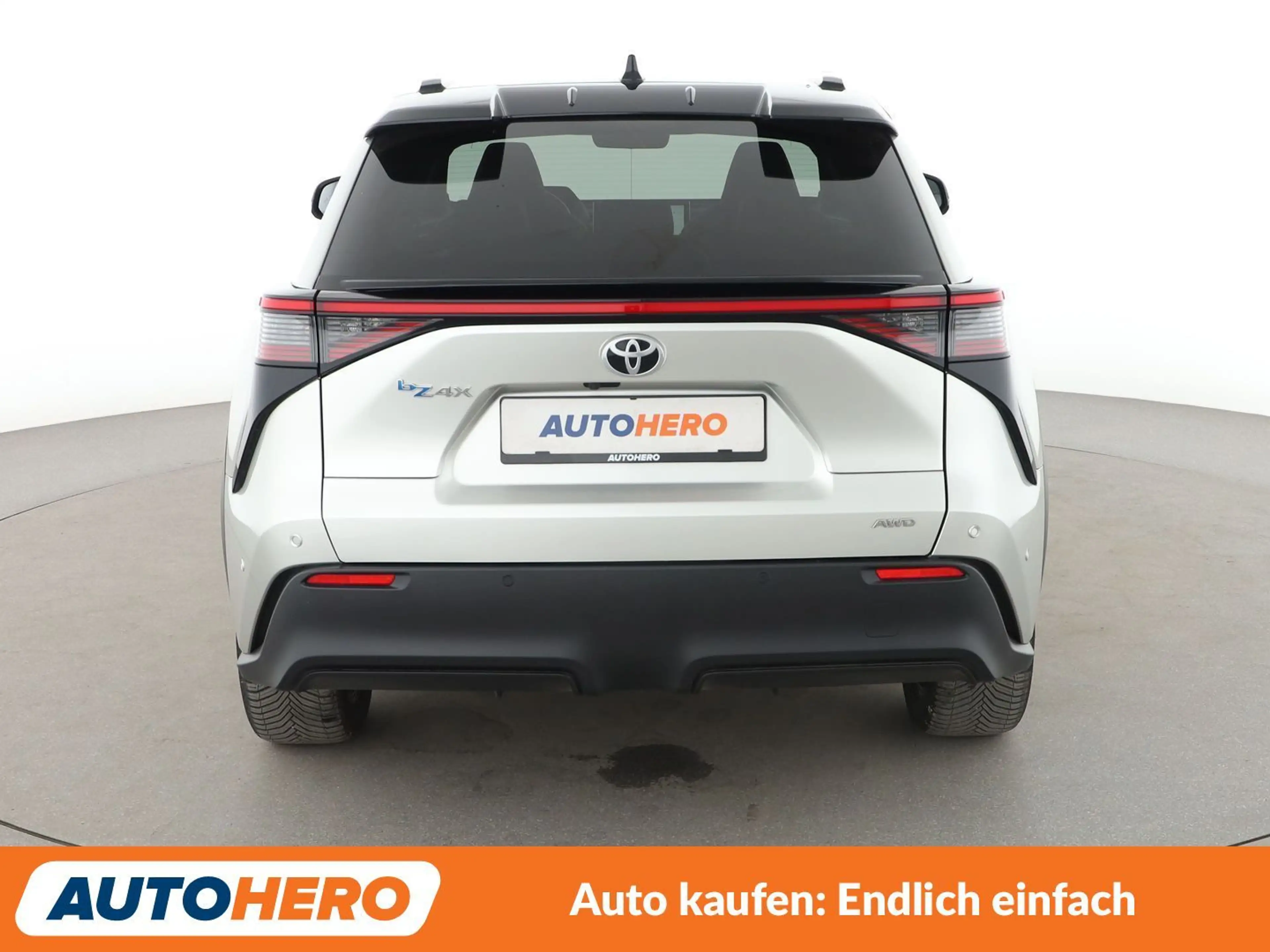 Toyota bZ4X electric drive 160 kW AWD *NAV*MATRIX*ACC*360CAM* — photo 5