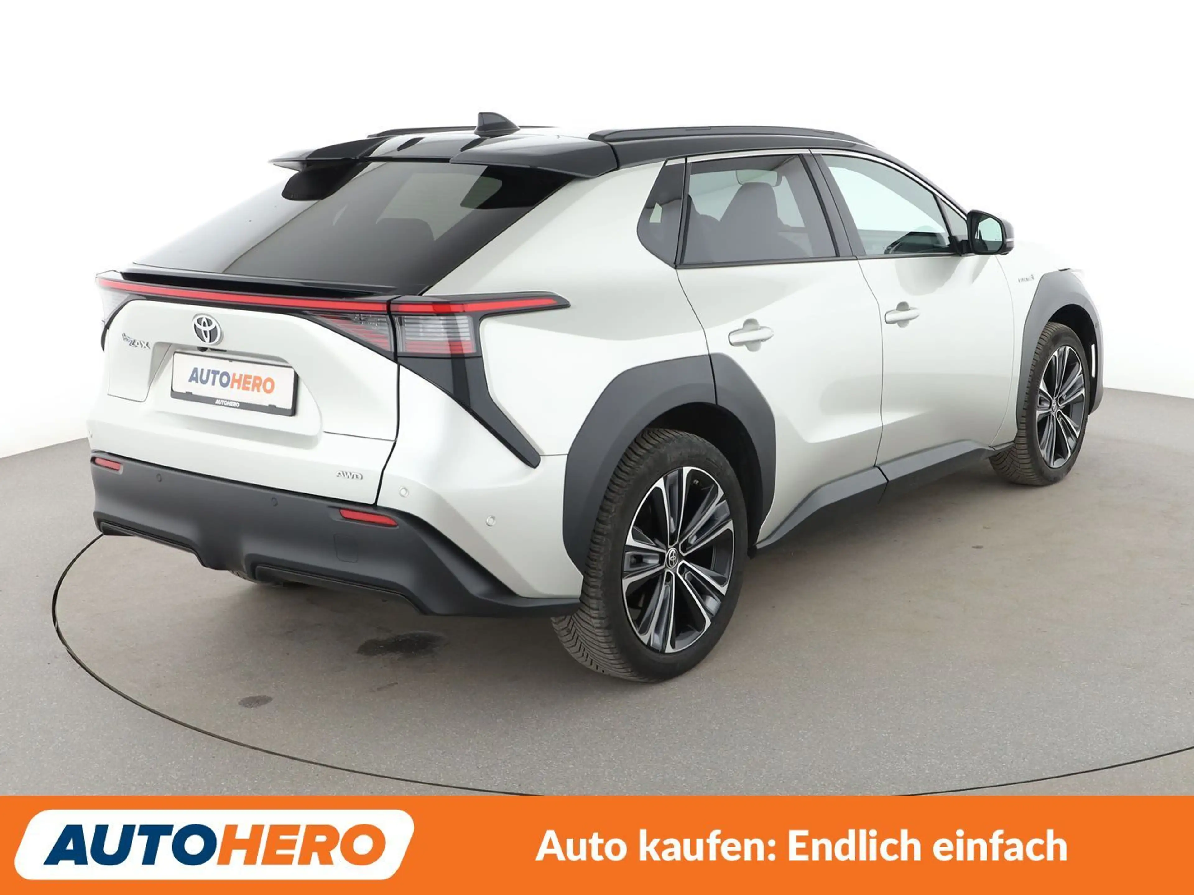 Toyota bZ4X electric drive 160 kW AWD *NAV*MATRIX*ACC*360CAM* — photo 6