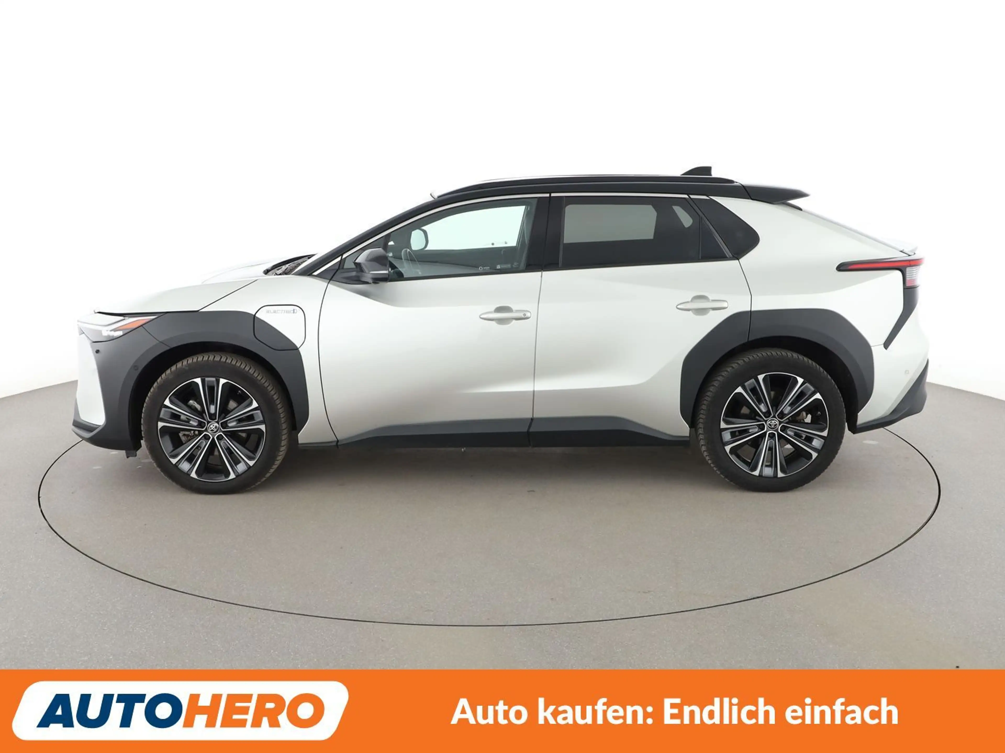 Toyota bZ4X electric drive 160 kW AWD *NAV*MATRIX*ACC*360CAM* — photo 3