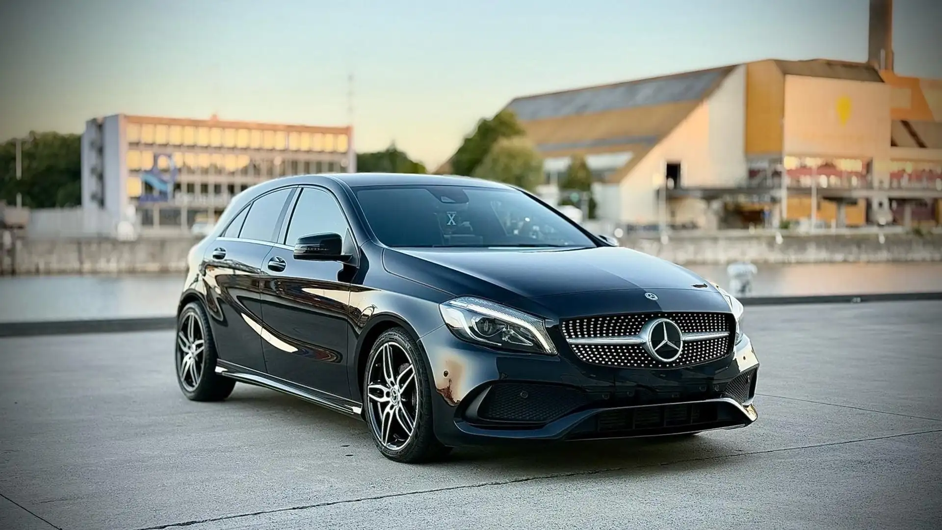 Mercedes-Benz A 200 d 7G-DCT Peak Edition - 1