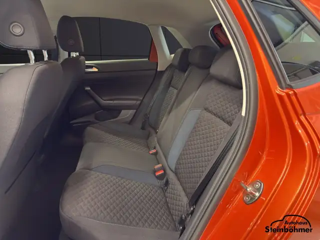 Volkswagen Polo view 14