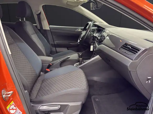 Volkswagen Polo view 13